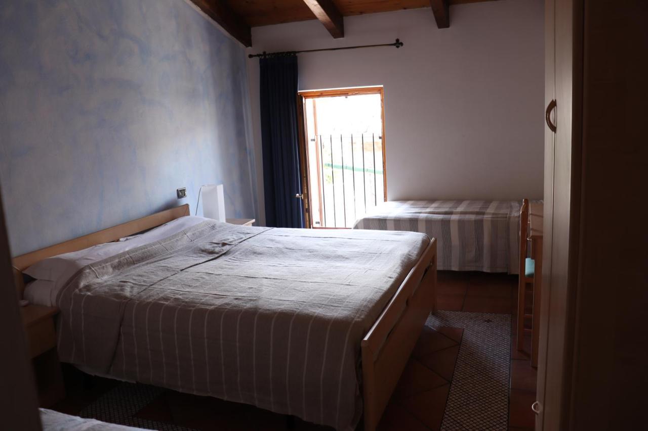 Le Camere Dell'Ancora Monzambano Ngoại thất bức ảnh